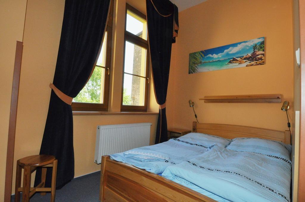Hotel U Radnice Louny Esterno foto