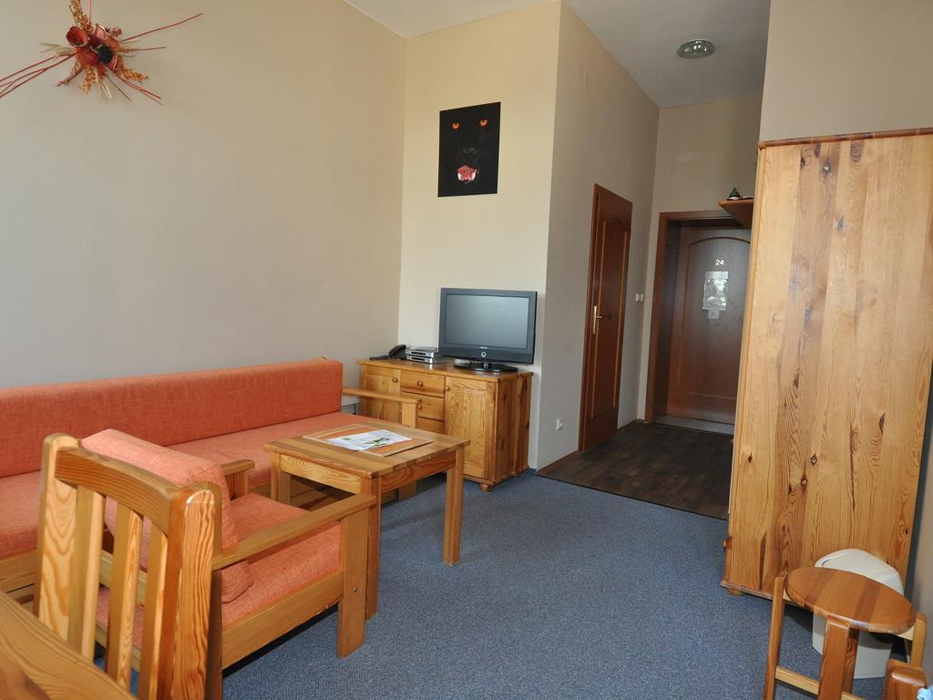 Hotel U Radnice Louny Esterno foto
