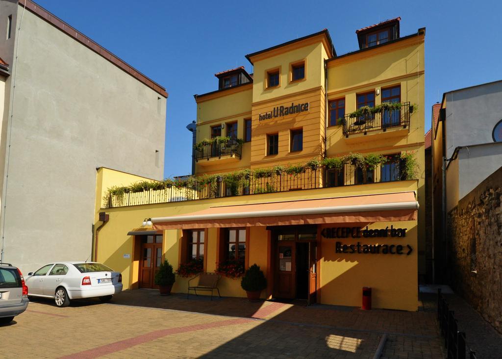 Hotel U Radnice Louny Esterno foto