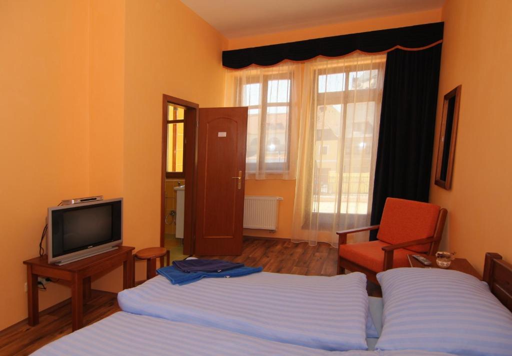 Hotel U Radnice Louny Camera foto