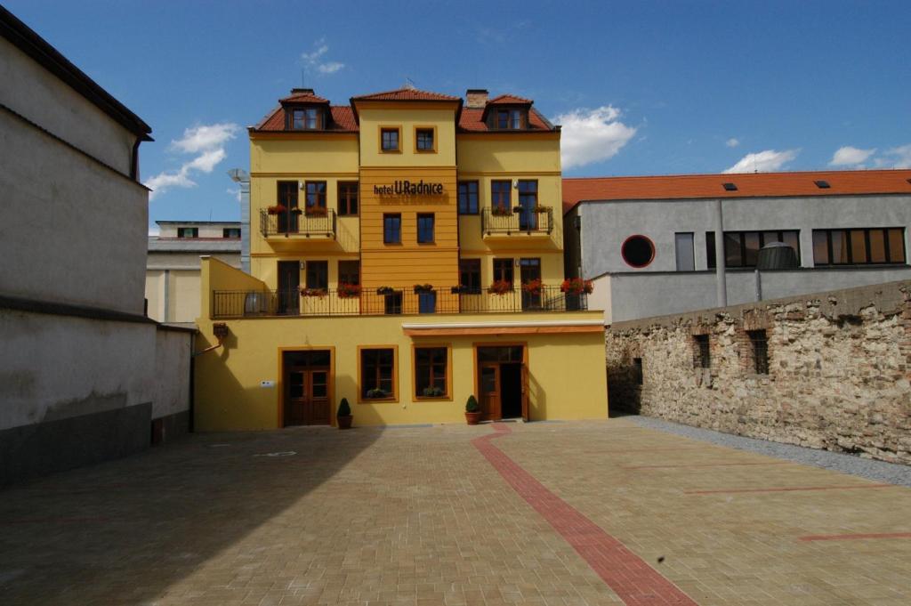 Hotel U Radnice Louny Esterno foto