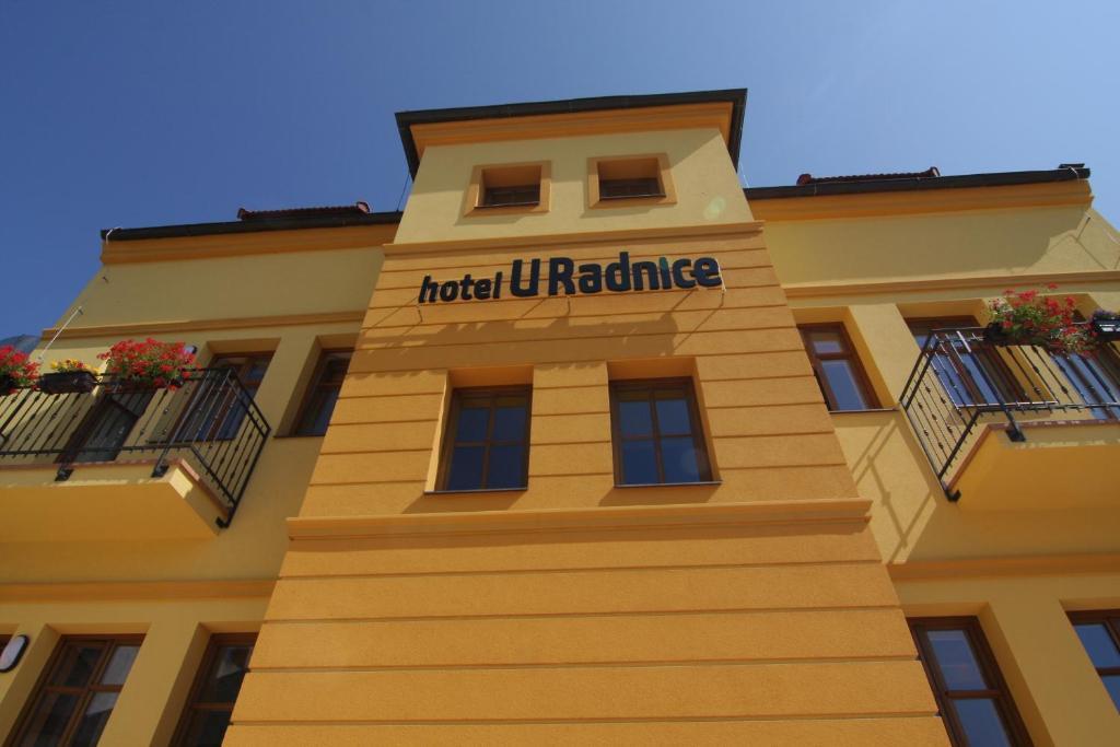 Hotel U Radnice Louny Esterno foto